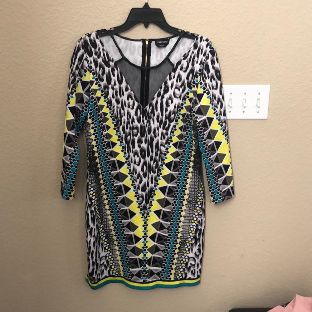 BEBE DRESS SZ LARGE
